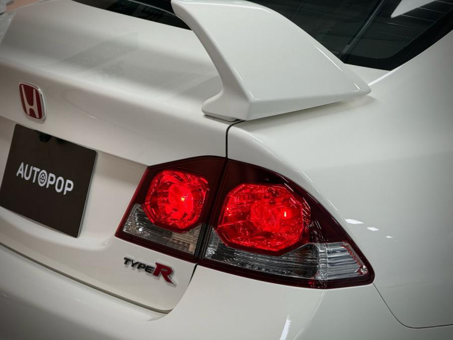 CIVIC TYPE R FD2 - Image 4
